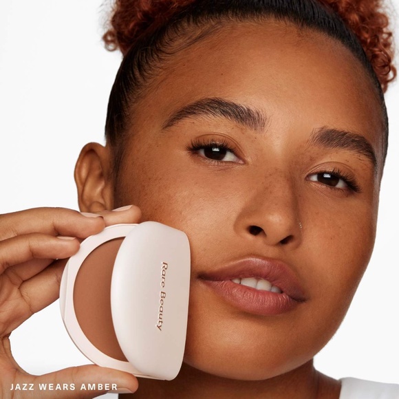 NIB Rare Beauty True to Myself Tinted Pressed Talc-Free Finishing Powder Amber - Picture 2 of 3